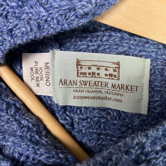 Aran Sweater Market Poncho Shawl Women's One Size Blue Merino Wool Ireland - Picture 5 of 13
